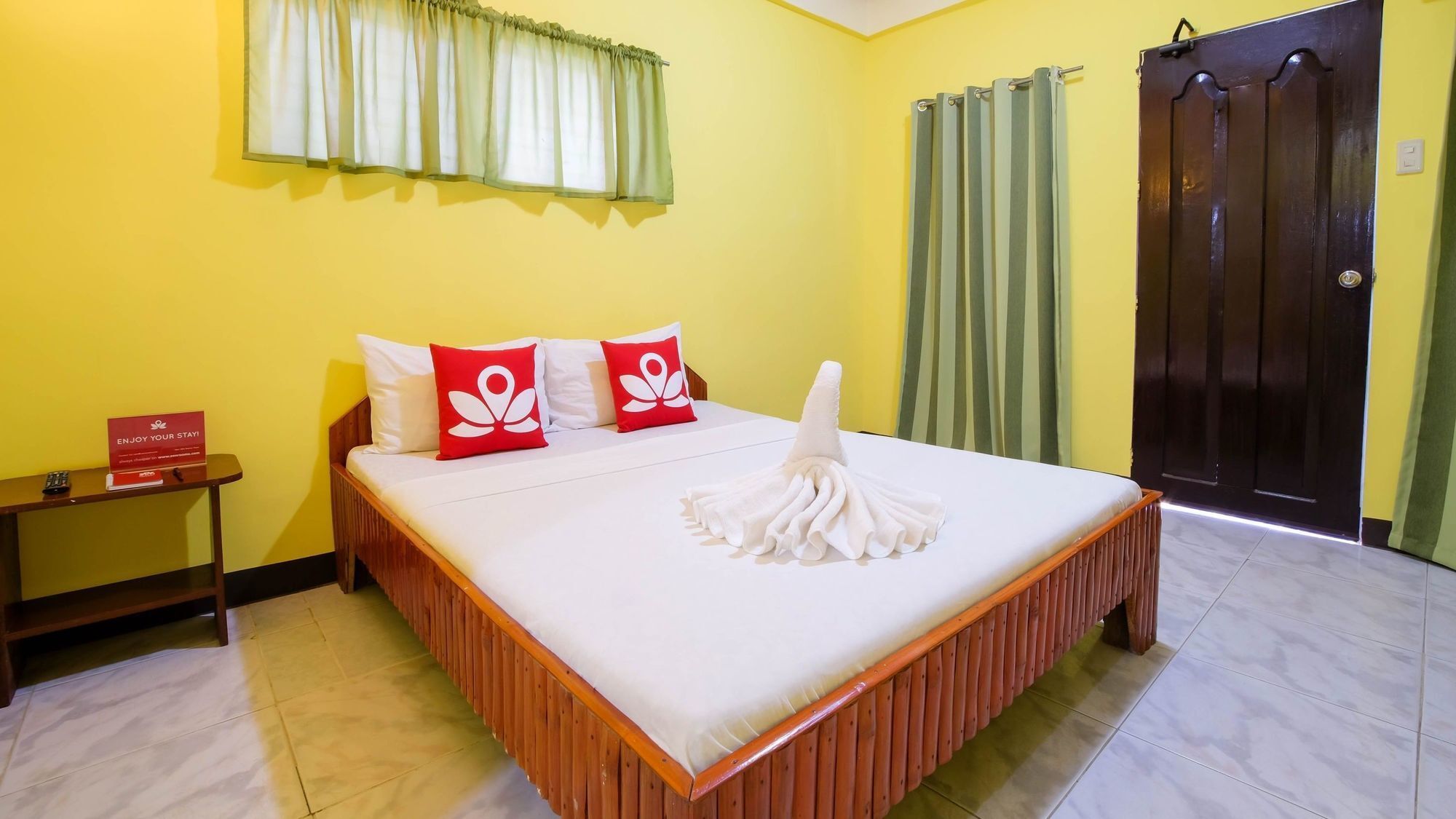 Zen Rooms White Beach Пуерто-Галера Екстер'єр фото